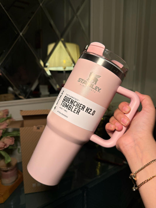 Pink Stanley 40oz (IMMEDIATE DELIVERY AVAILABLE)