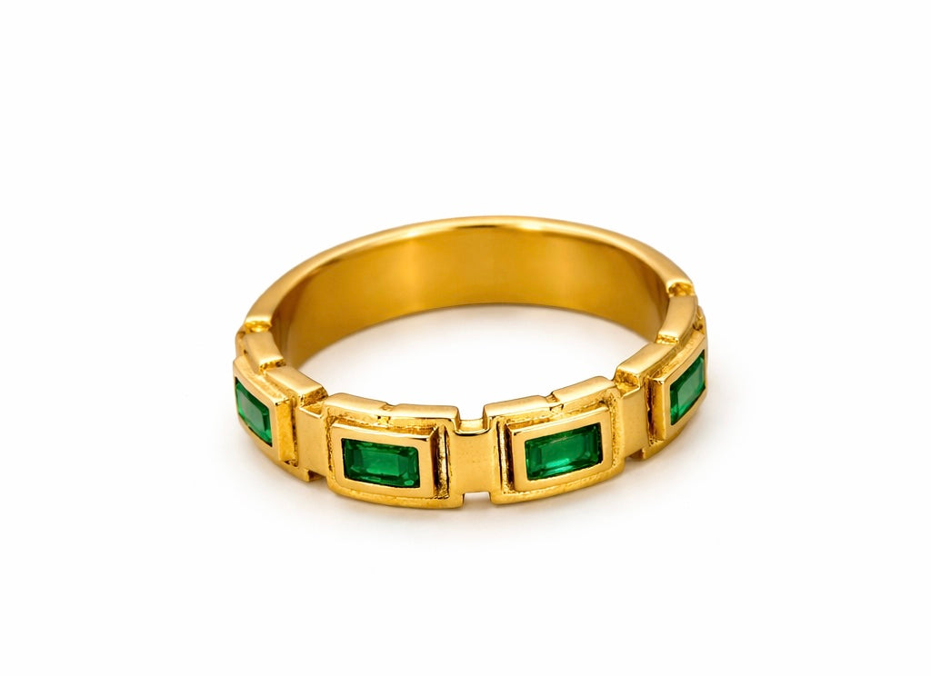 Emerald Frame Luxe Ring