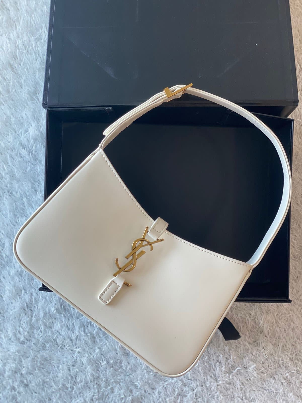 Cream YSL Shoulder Bag (pre order)