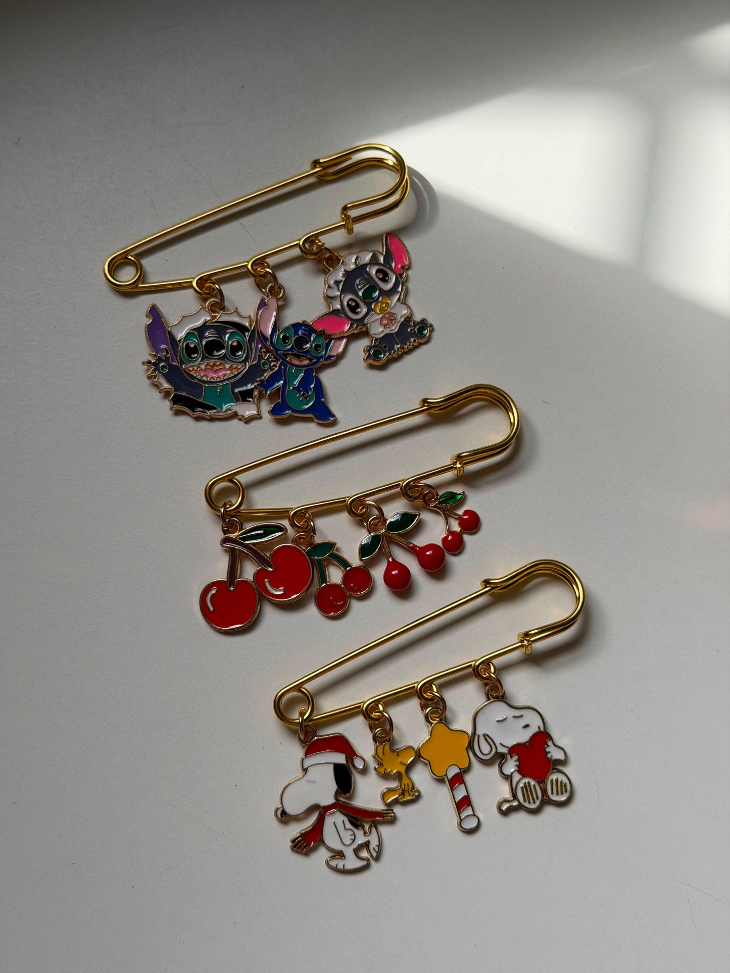 Bag Brooch safety pin