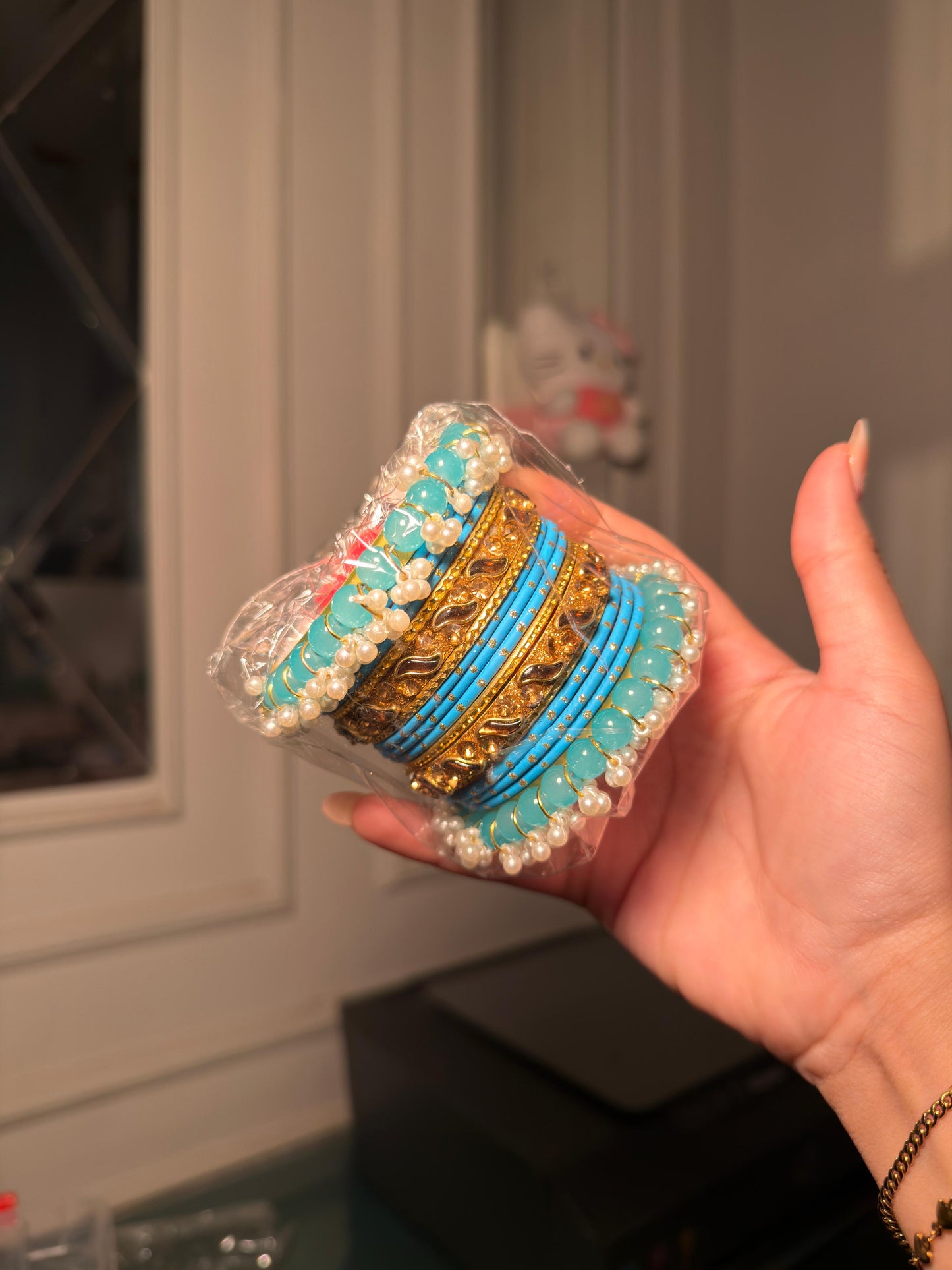 Turquoise Pearl Bangle Set