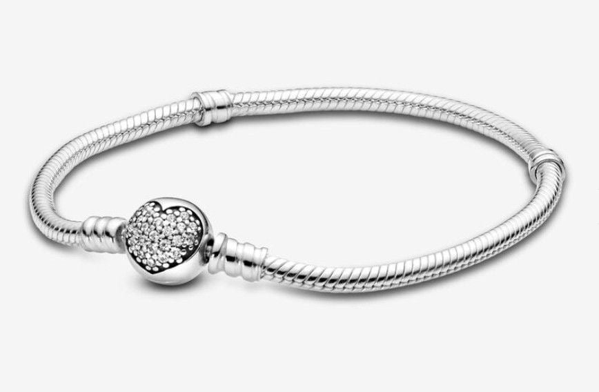 Pandora Moments Snake Chain Bracelet with Pavé Heart Clasp – High quality, with Pandora packaging.
