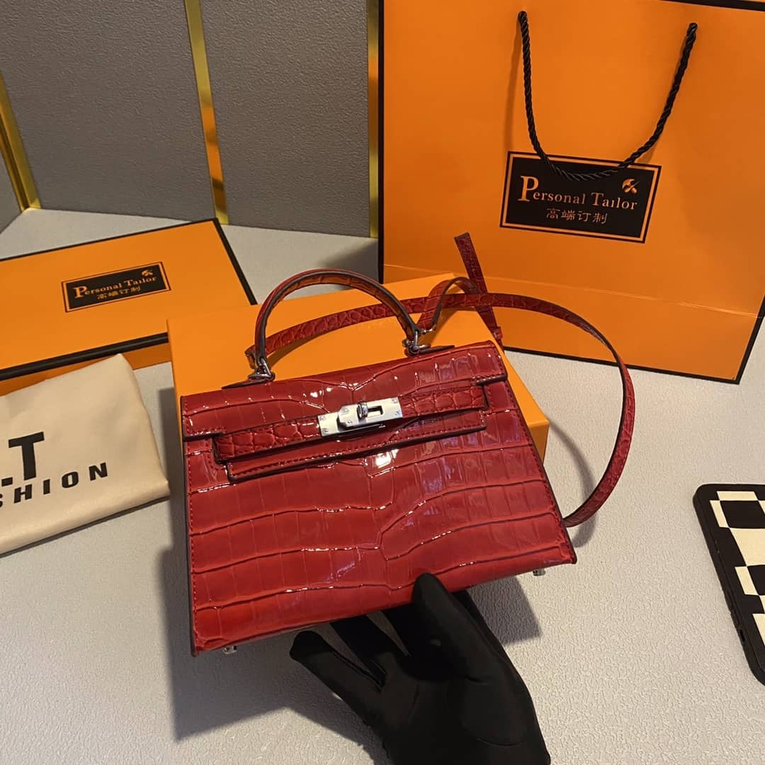 Red shine mini birkin kelly ( in stock)