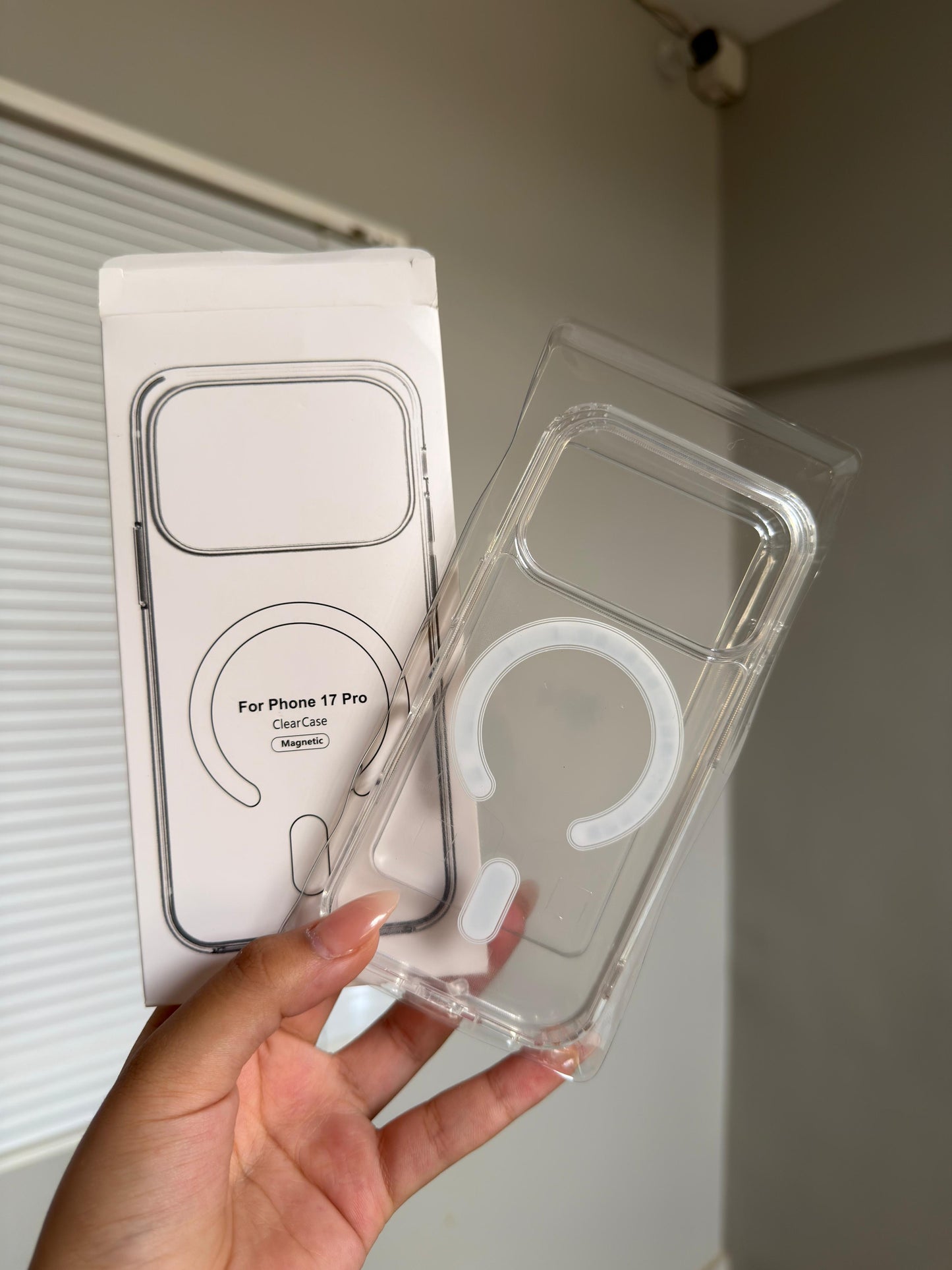 Iphone case Magnetic Clear Available