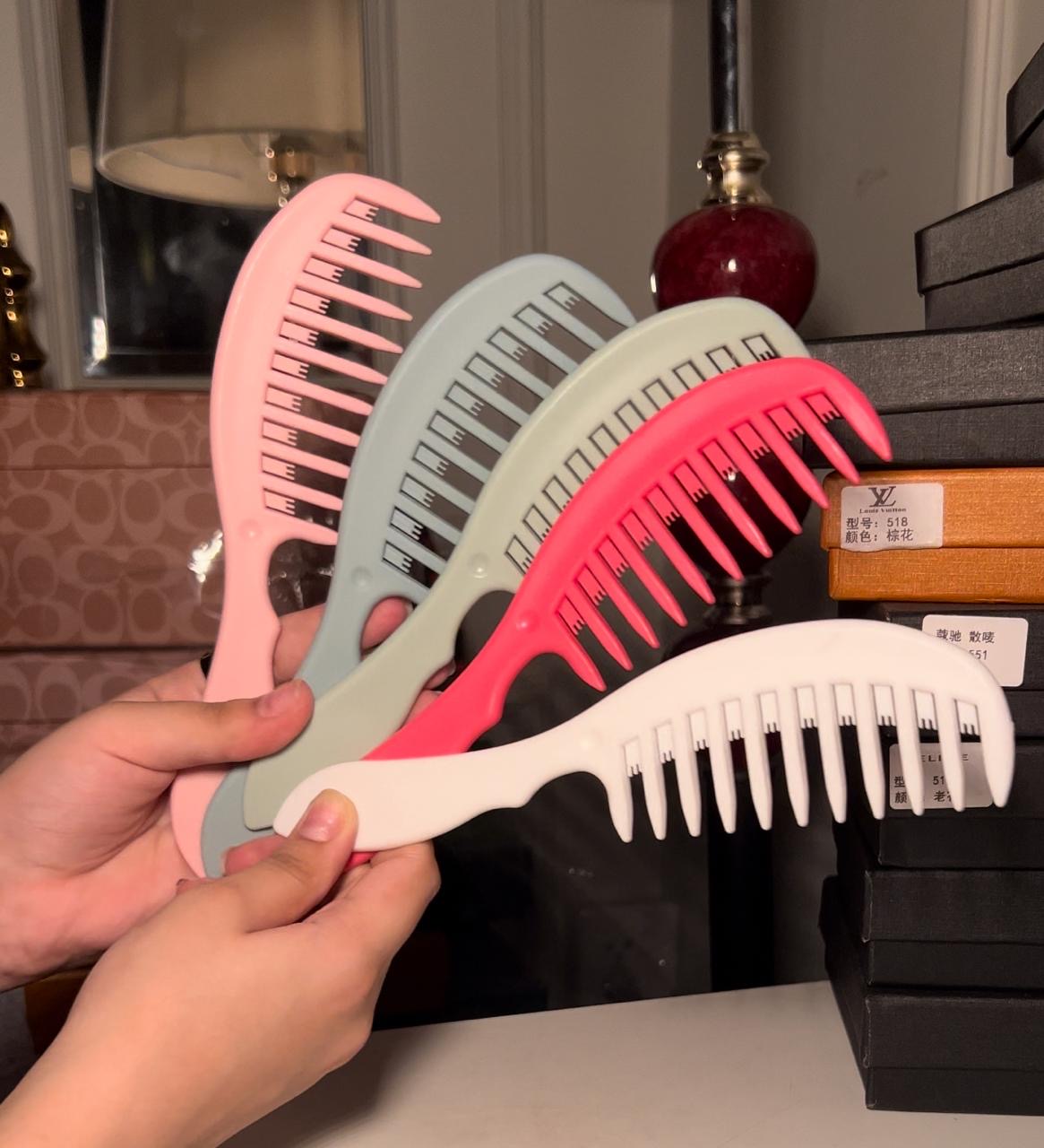 Pitch Styling Hair comb