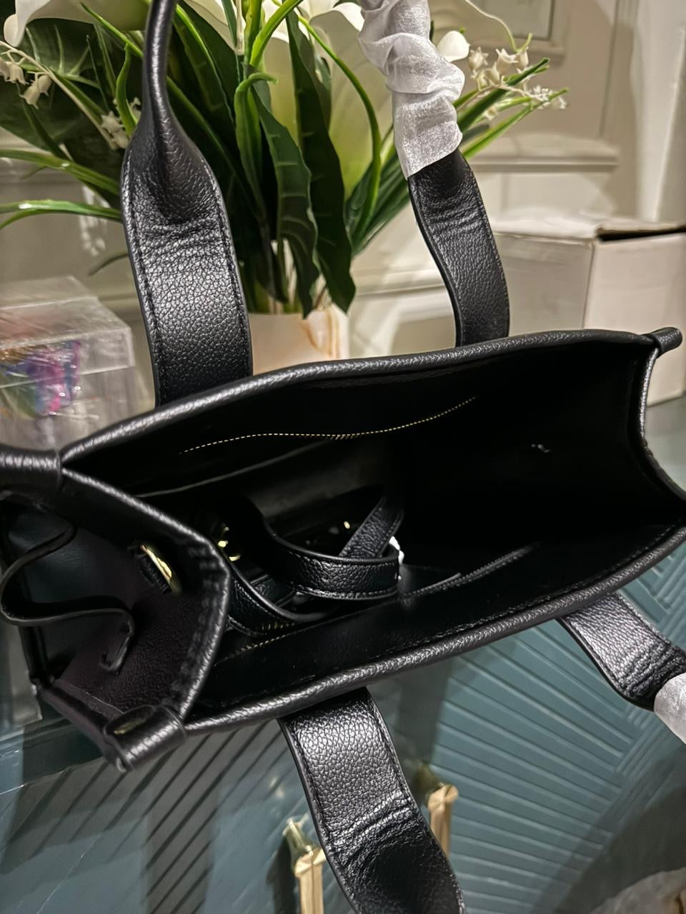 Black Marc Jacobs tote bag (In Stock)