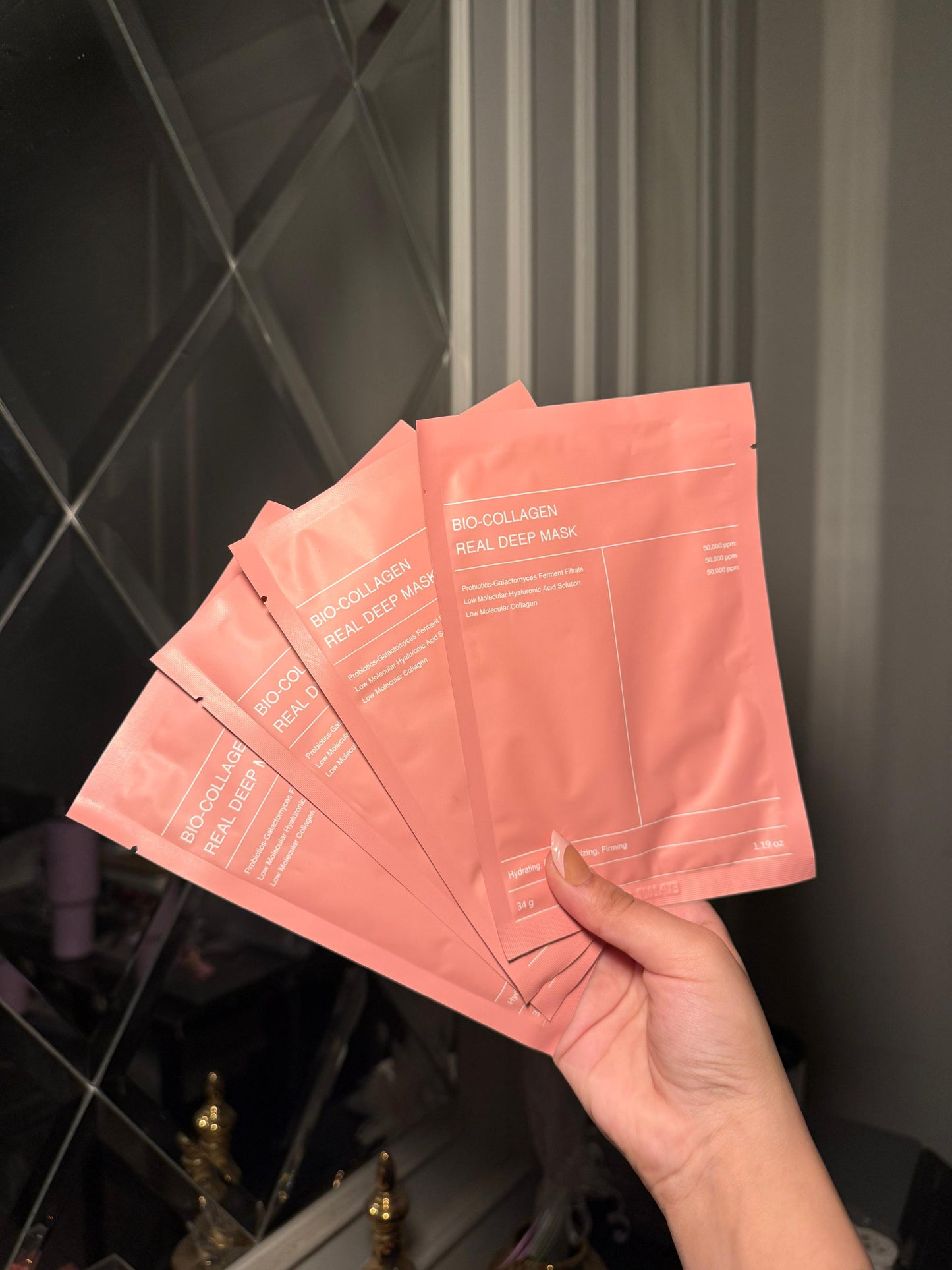 4pcs  Bio collagen mask with box