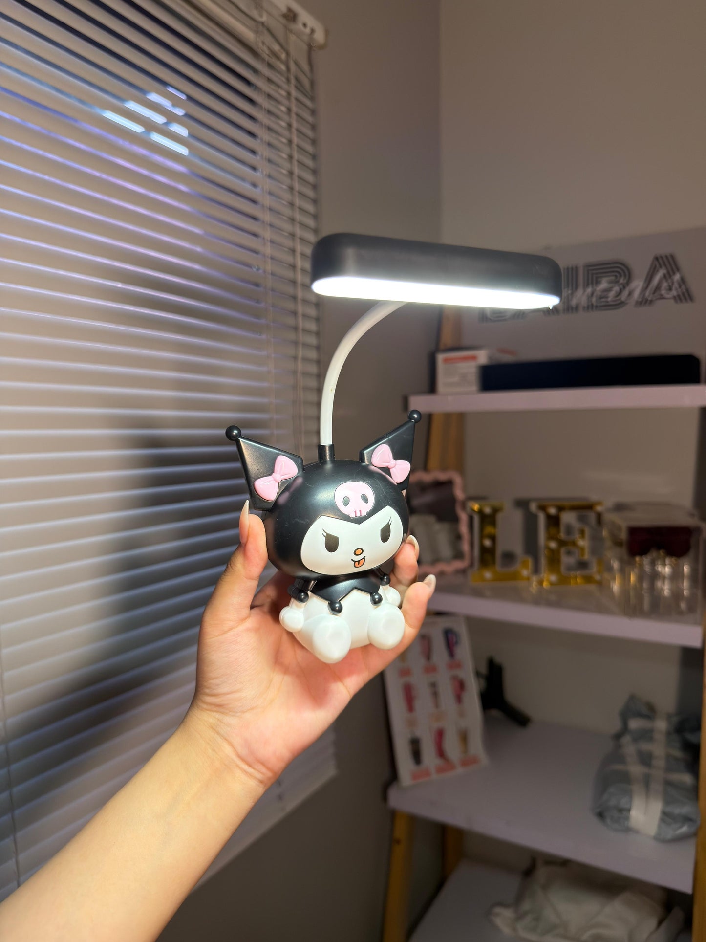 Kuromi Portable light kids table lamp