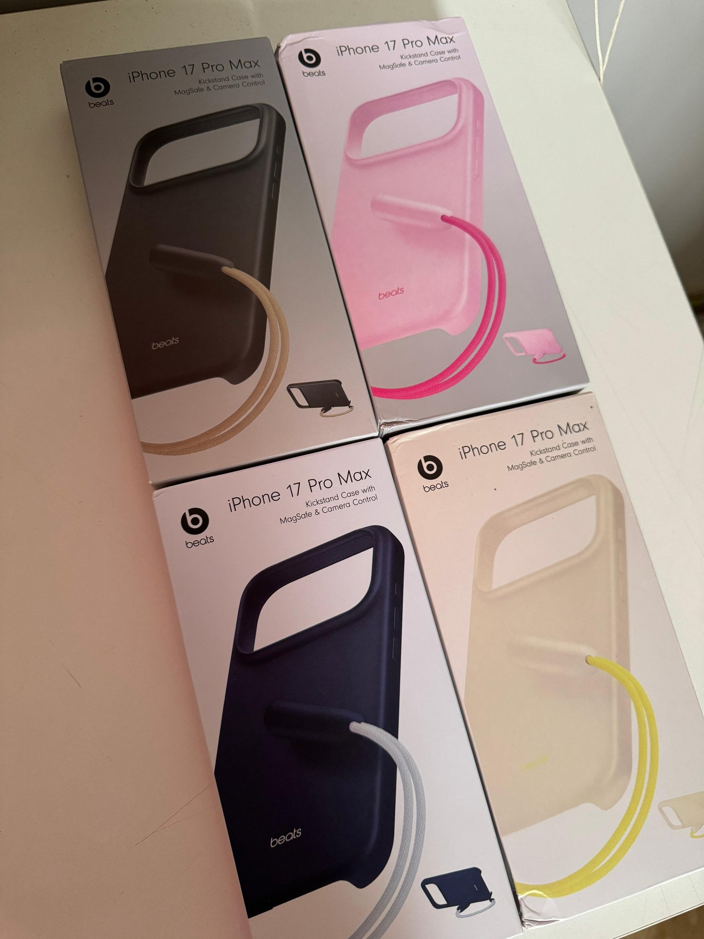 Beats iPhone 17 Pro Max Kickstand Case