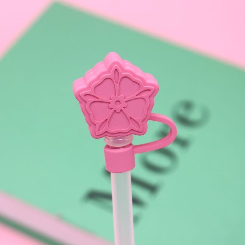 Pink flower straw cover