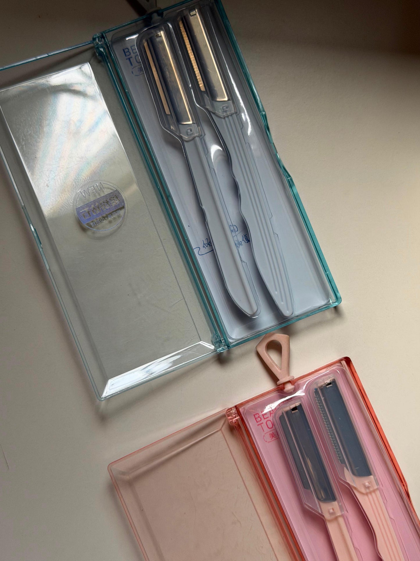 Professional 2 pcs facial razors with box