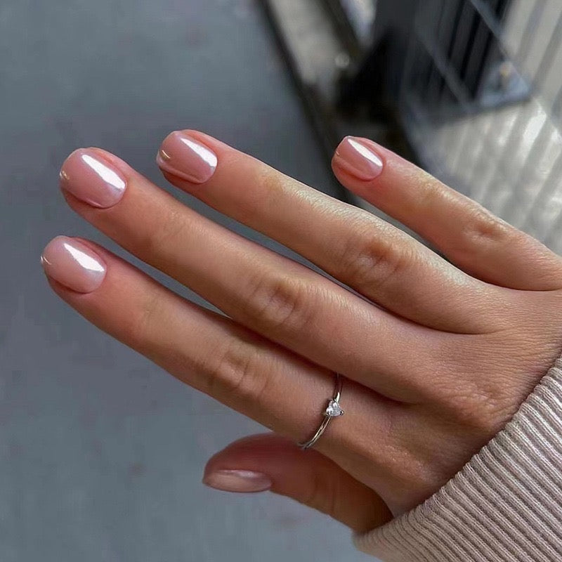 natural beige nails N21