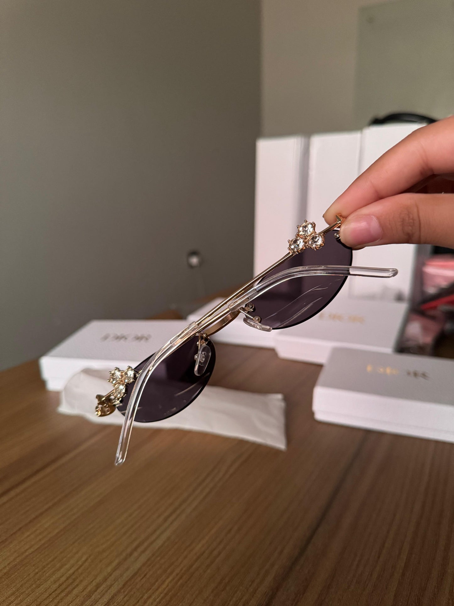 Gentle Monster Floral Rimless Oval Glasses