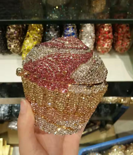 Rosé Luxe Cupcake Clutch  (15-20 days delivery time)