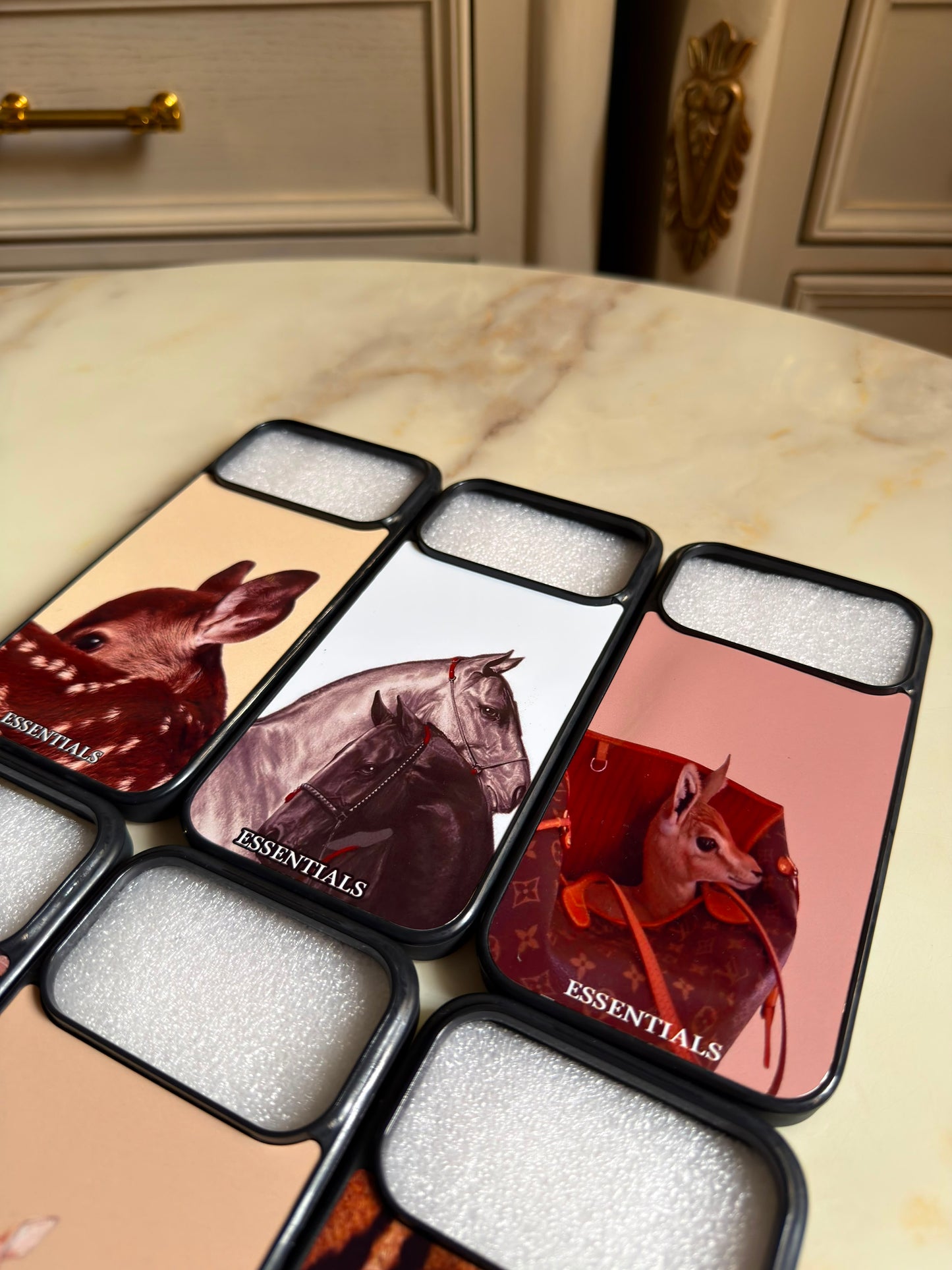 Wild Luxe Collection -iPhone 17 Pro Max
