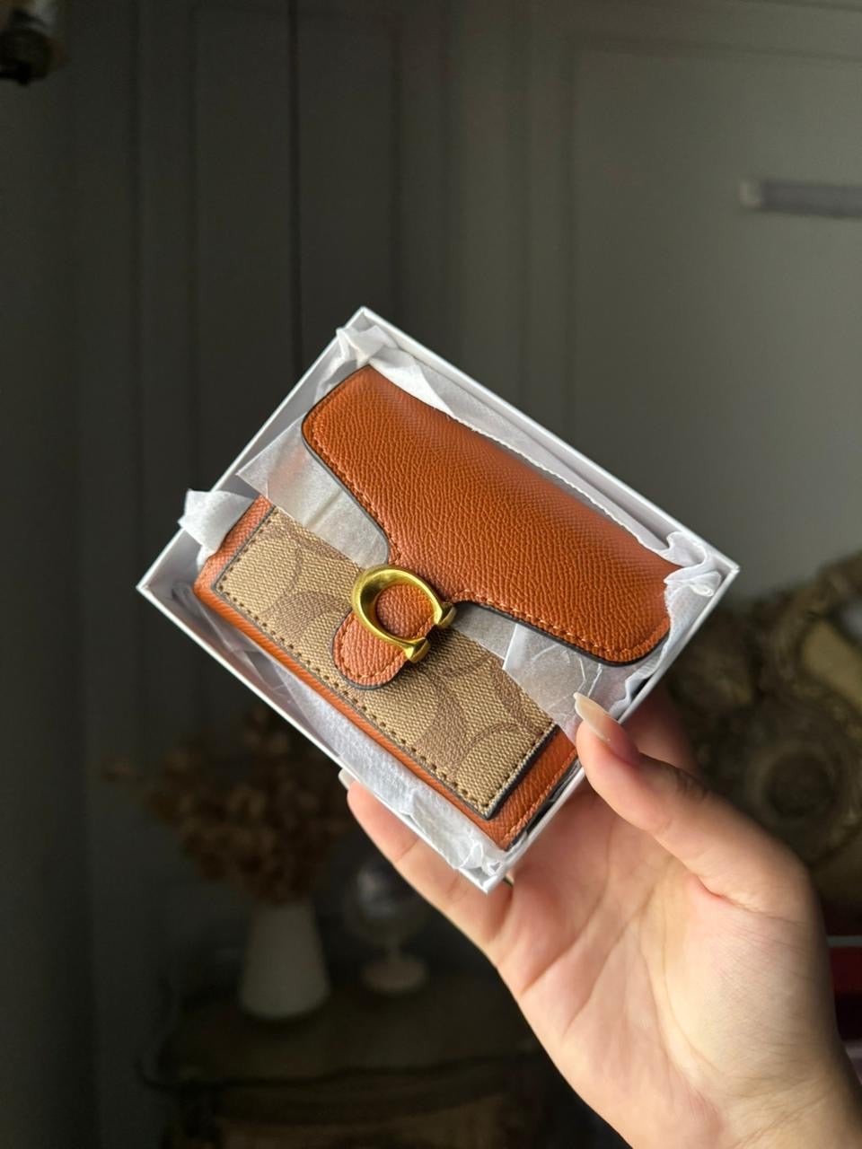 Coach women wallet/Cardholder  (with entire box packaging)