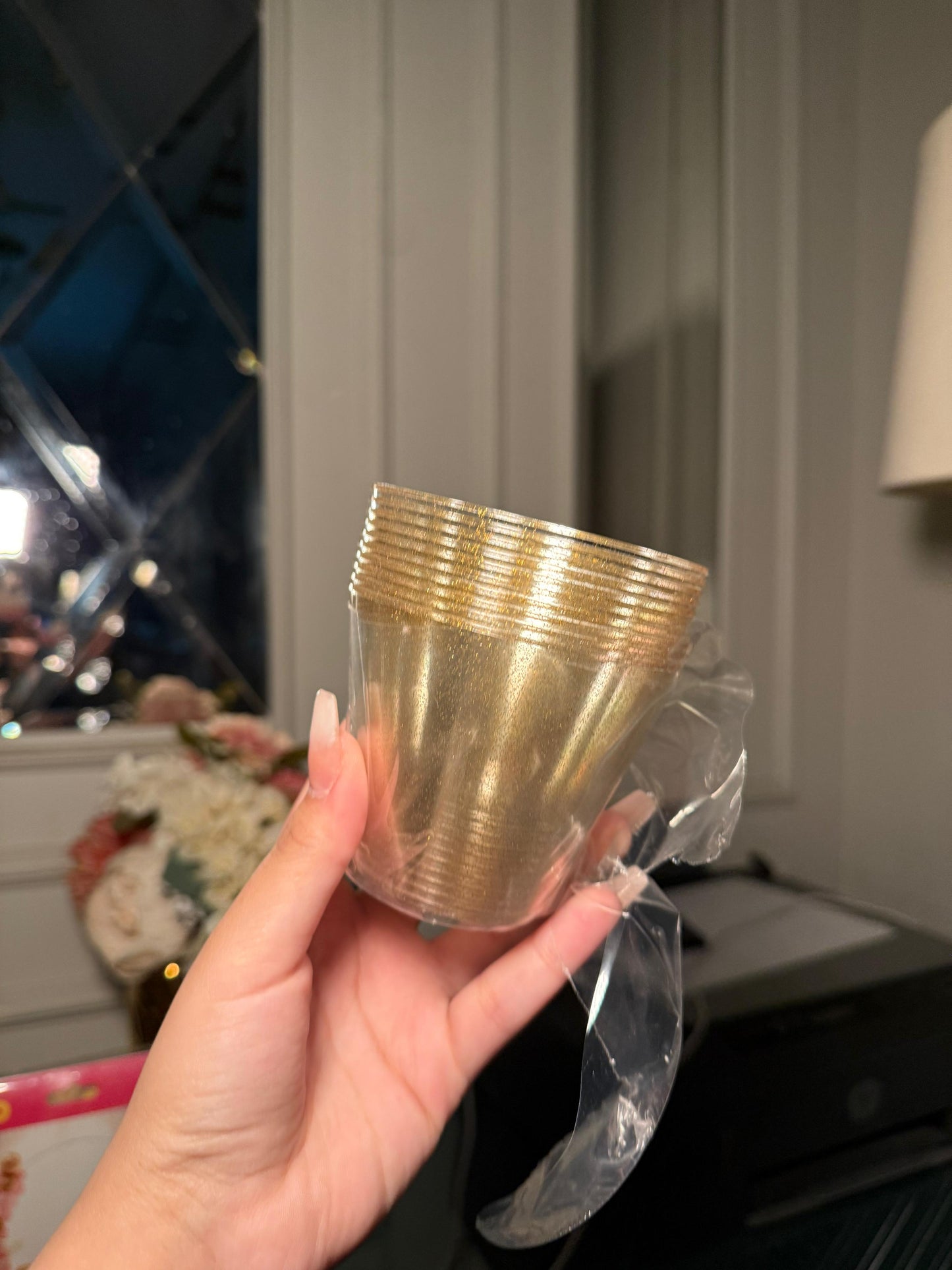 Golden glitter party disposable cups pack of 10pcs