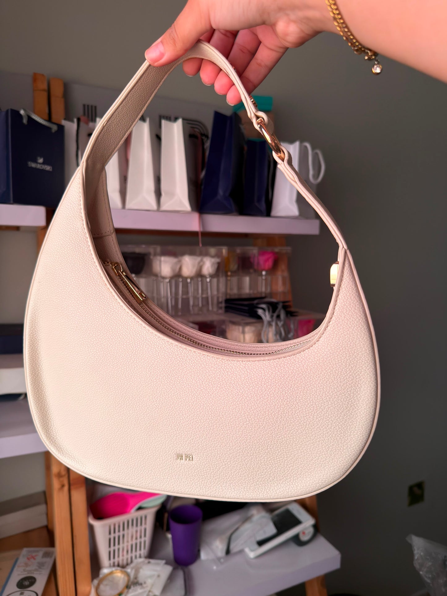 JW PEI Women's Harlee Shoulder Bag without box