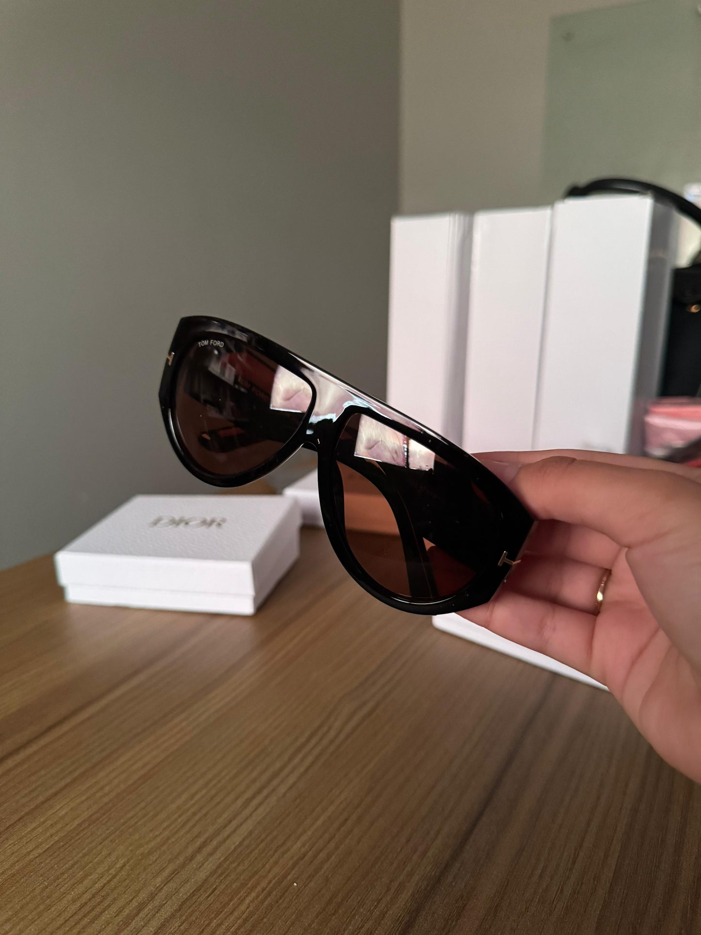 Tom Ford Ft1044 Black Sunglasses With Yellow Lenses