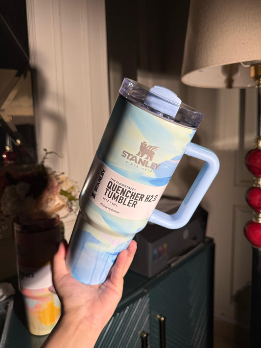 Blue candy Stanley 40oz (IMMEDIATE DELIVERY AVAILABLE)