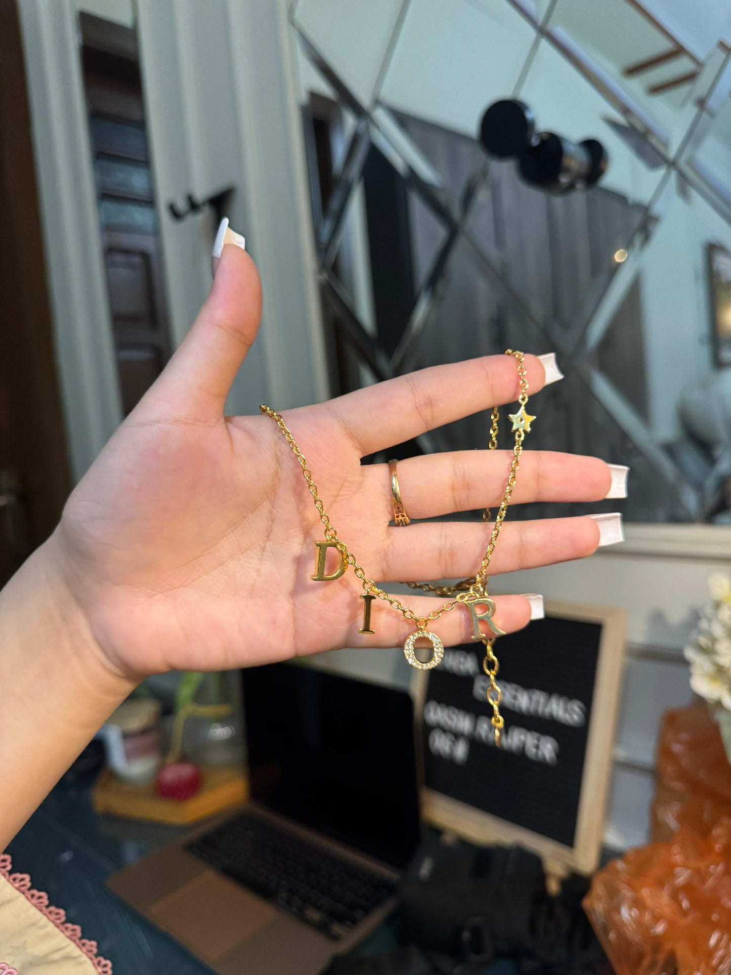 Dual layered luxury Dior necklace (instock)