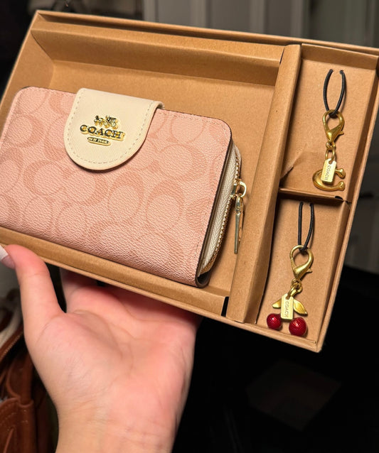 Baby pink Coach wallet set (IMMEDIATE DELIVERY AVAILABLE)