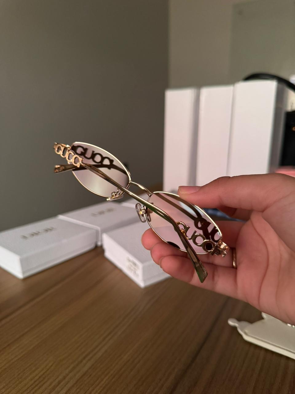 Gucci Round Logo Temple Sunglasses – Gold/Brown