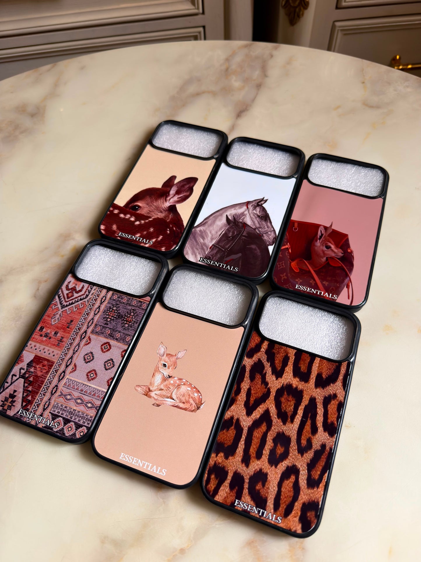 Wild Luxe Collection -iPhone 17 Pro Max