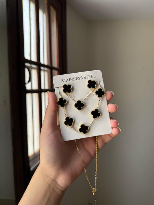 Noir Élégance  vancleef set 15mm flower (immediate delivery available)