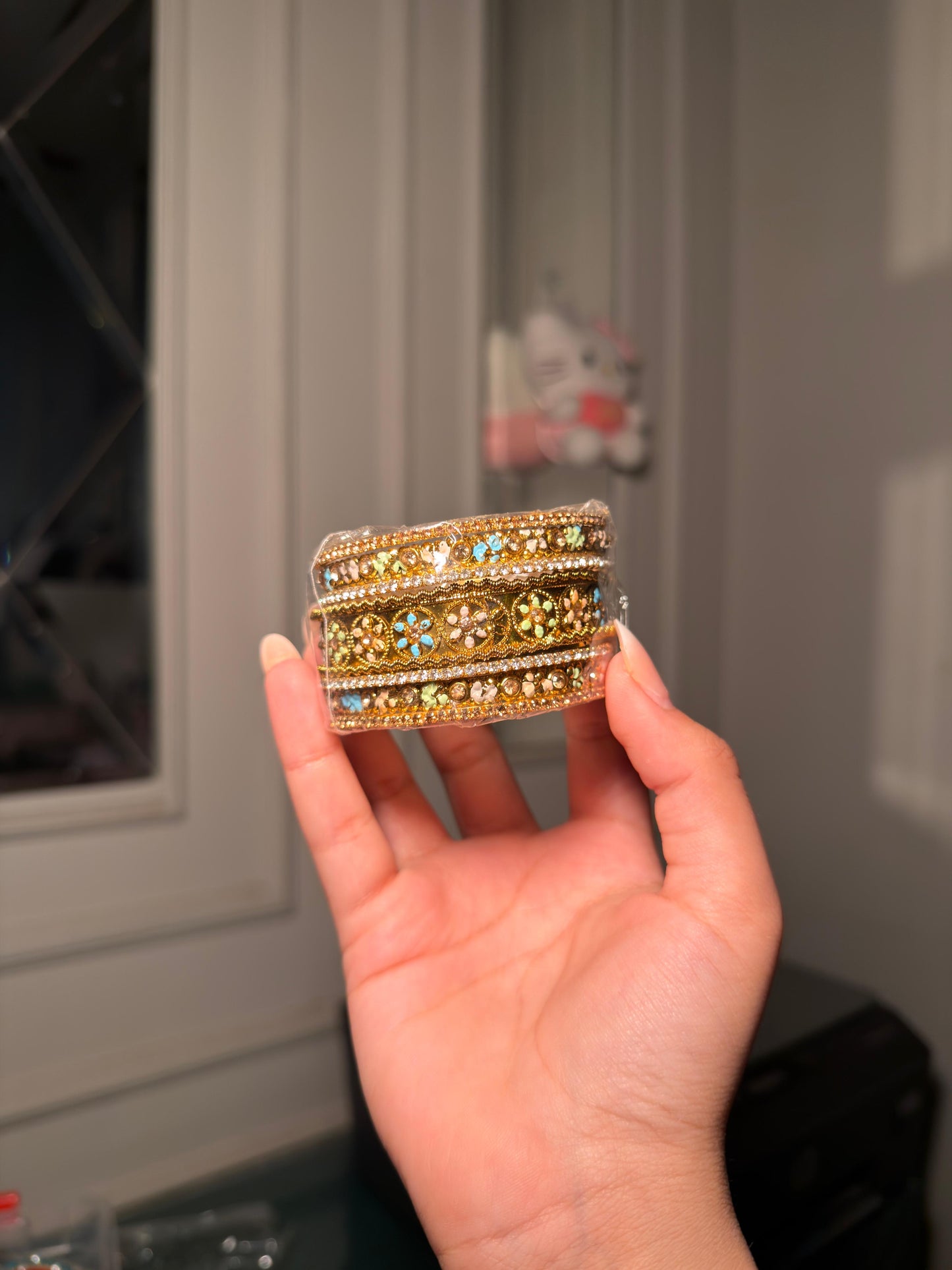 Pastel Floral Kundan Bangles