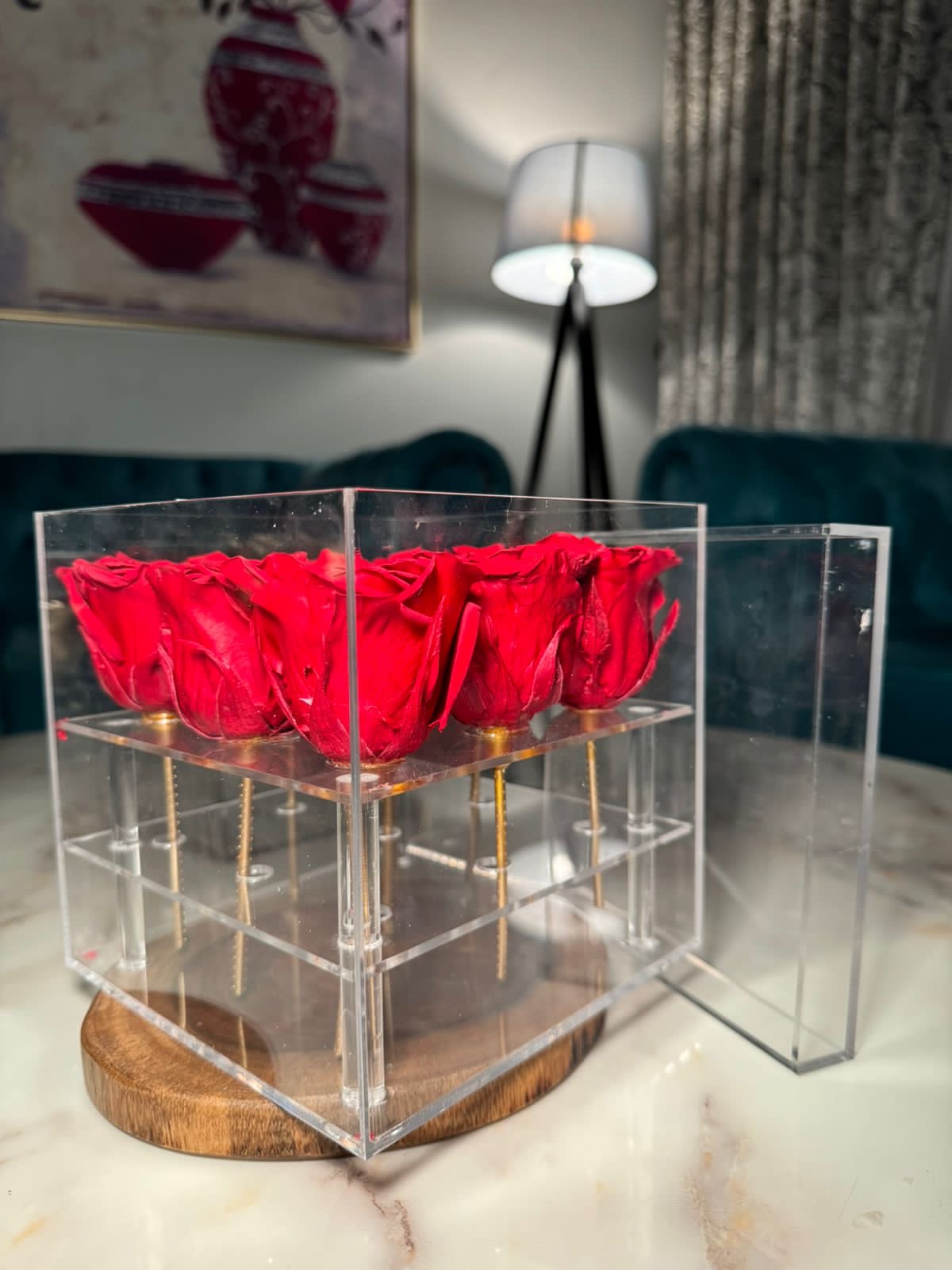 Box of 9 red preserved roses