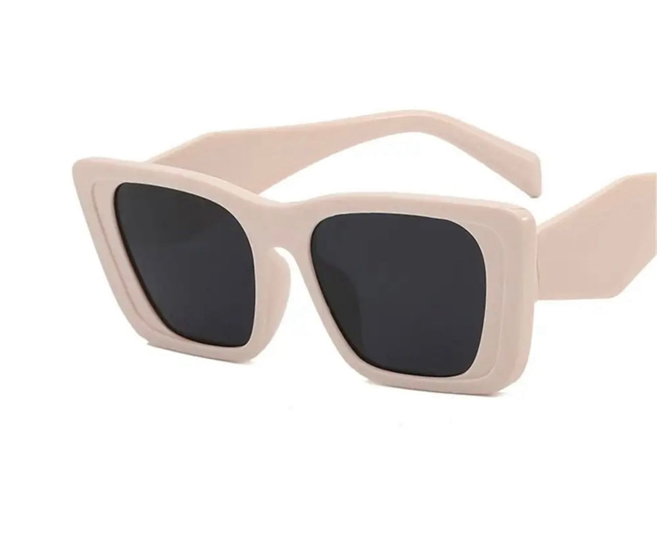 Ashy beige sunnies