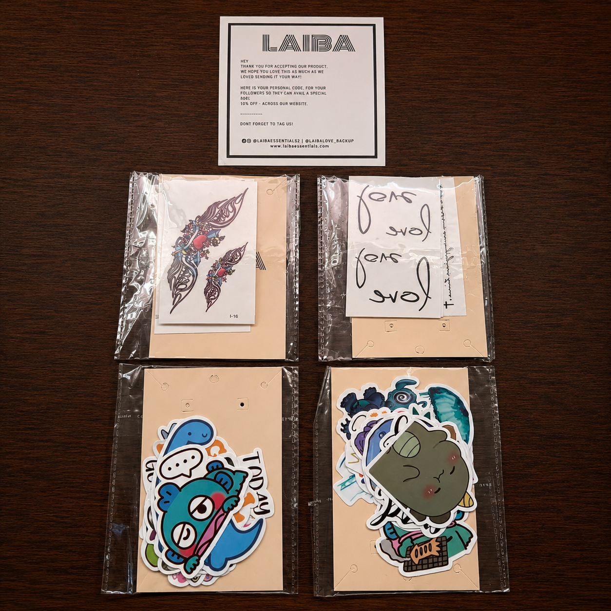 2 tattoo packs 10 sheet each pack)
2 sticker pack(10 sticker each pack)
Value pack 1