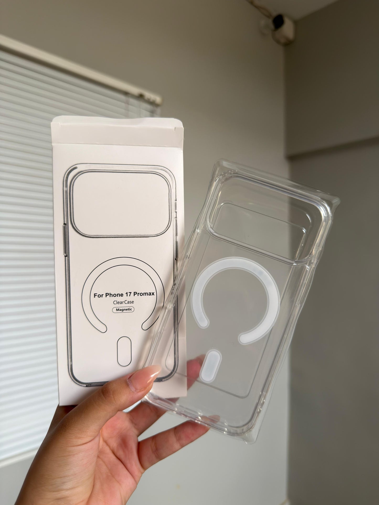 Iphone case Magnetic Clear Available