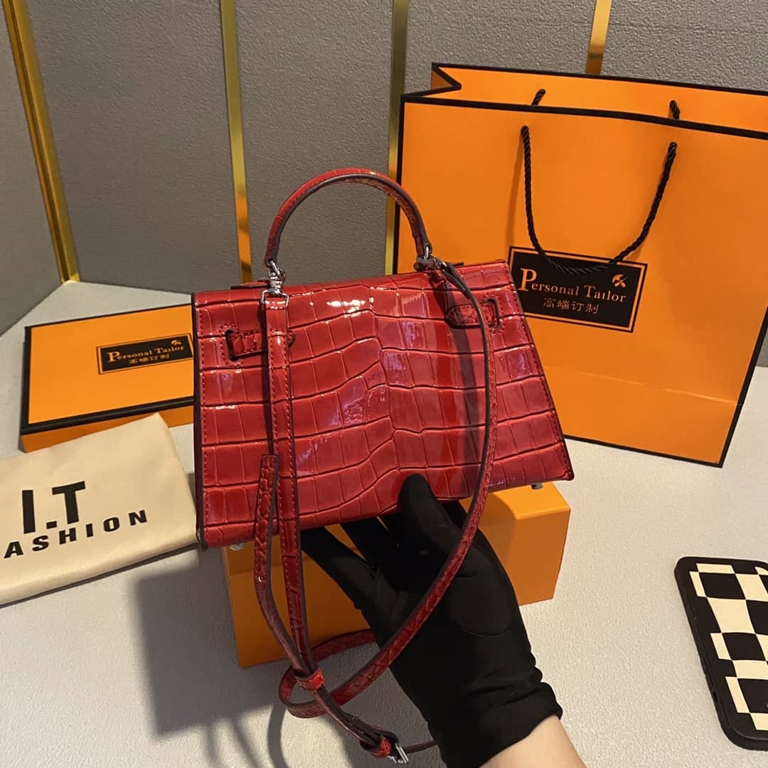 Red shine mini birkin kelly ( in stock)