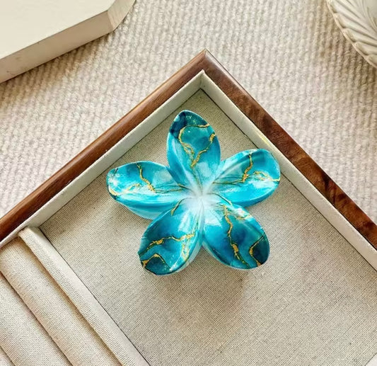 Aqua Luxe  Hair claw (IMMEDIATE DELIVERY AVAILABLE)