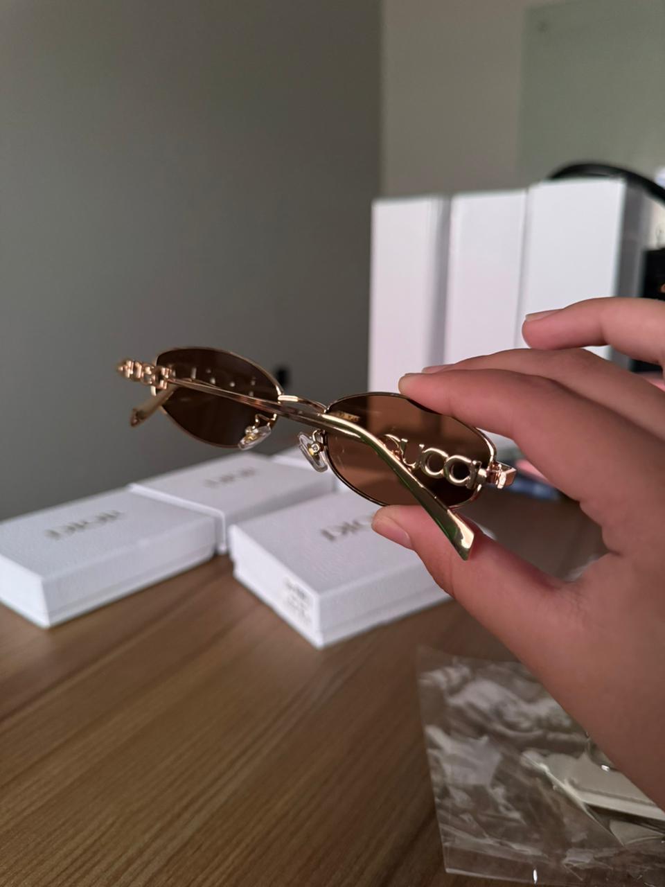 Gucci Round Logo Temple Sunglasses – Gold/Brown