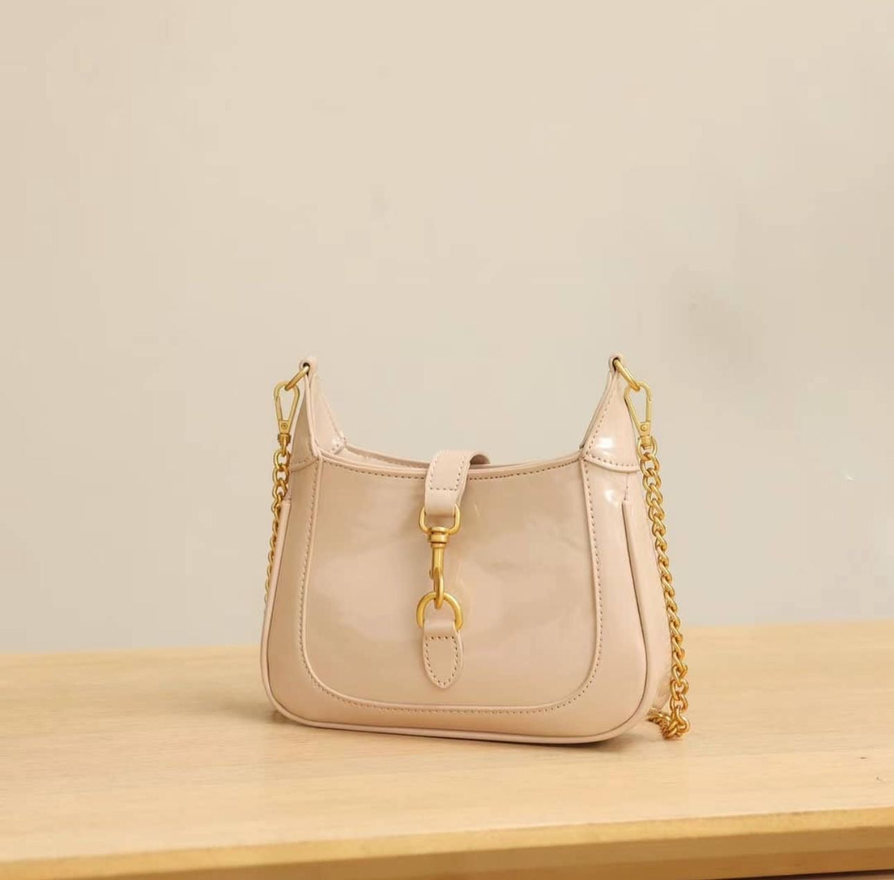 Half moon bag Pre order (15-20 days )