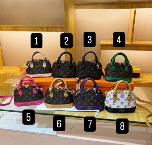 LV Alma monogram canva bag delivery time (15-20 days)