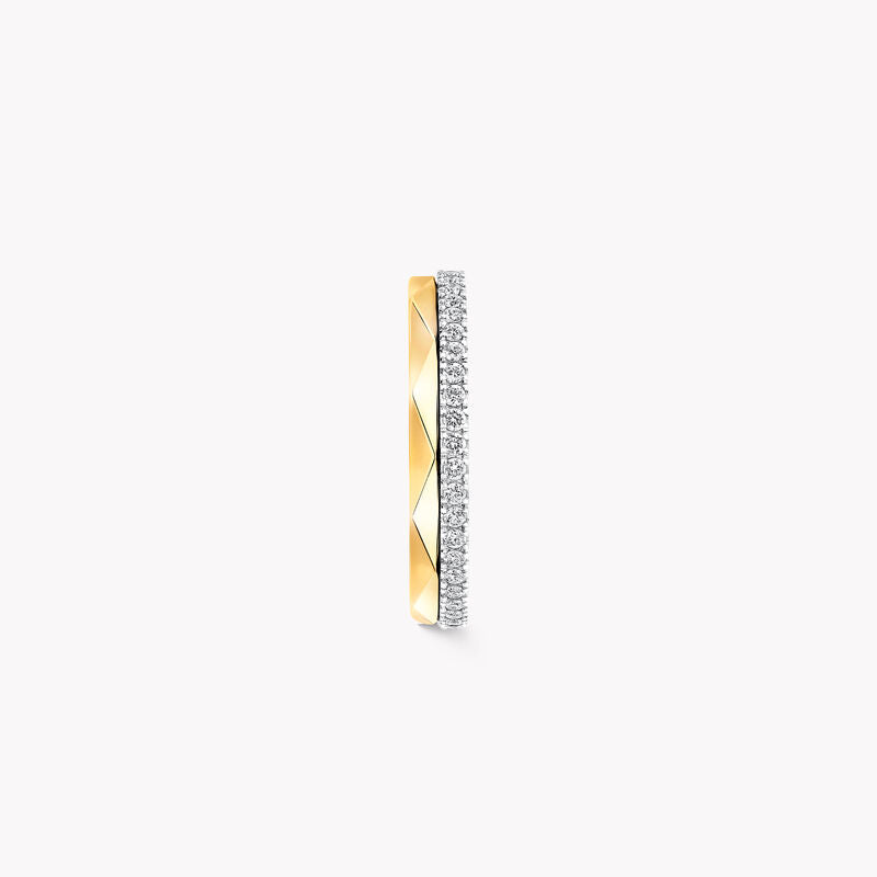 Graff Laurence Signature Diamond and Gold Band Ring (with box & proper packaging)