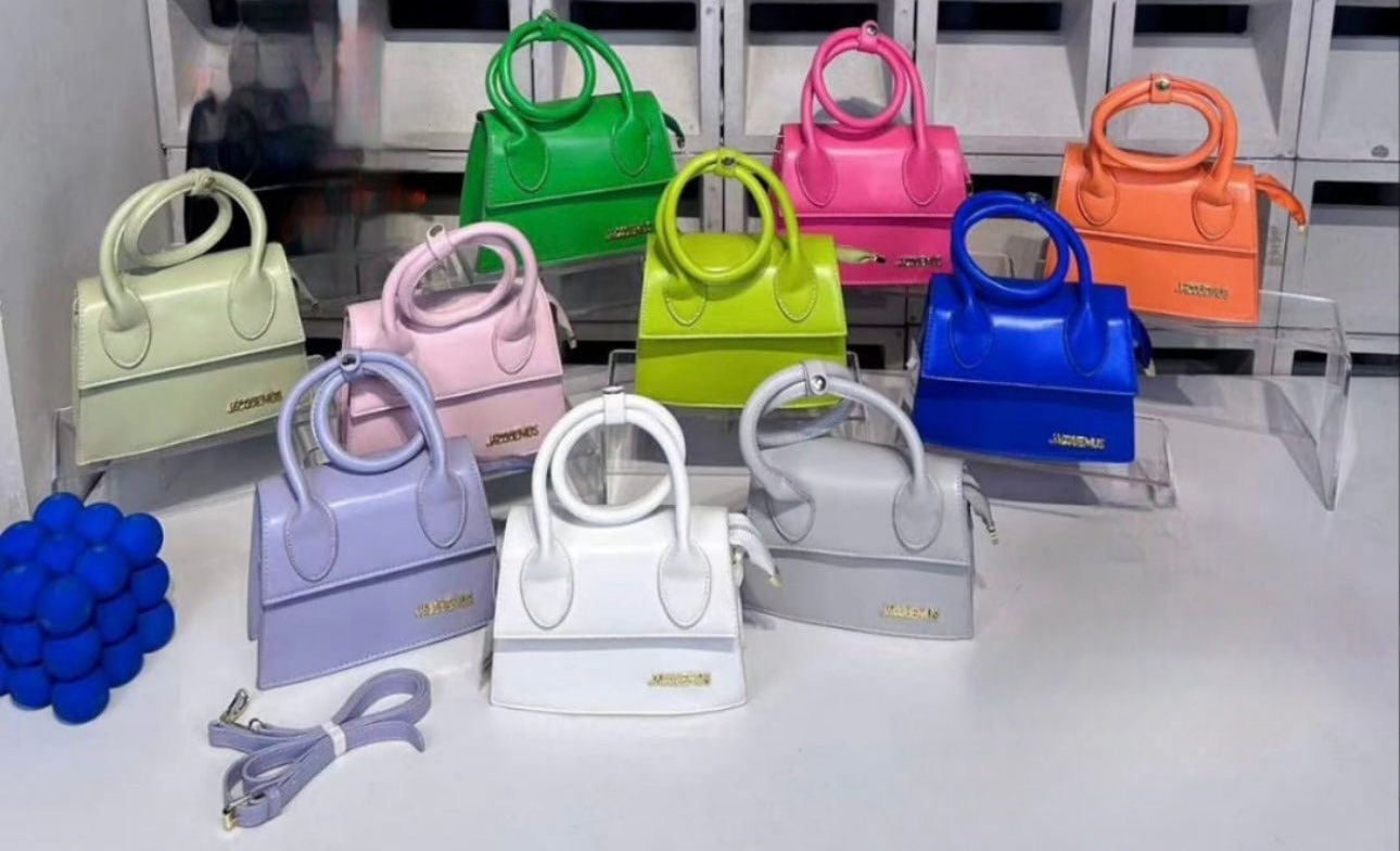 Mini Jacquemus hand bag (pre order)