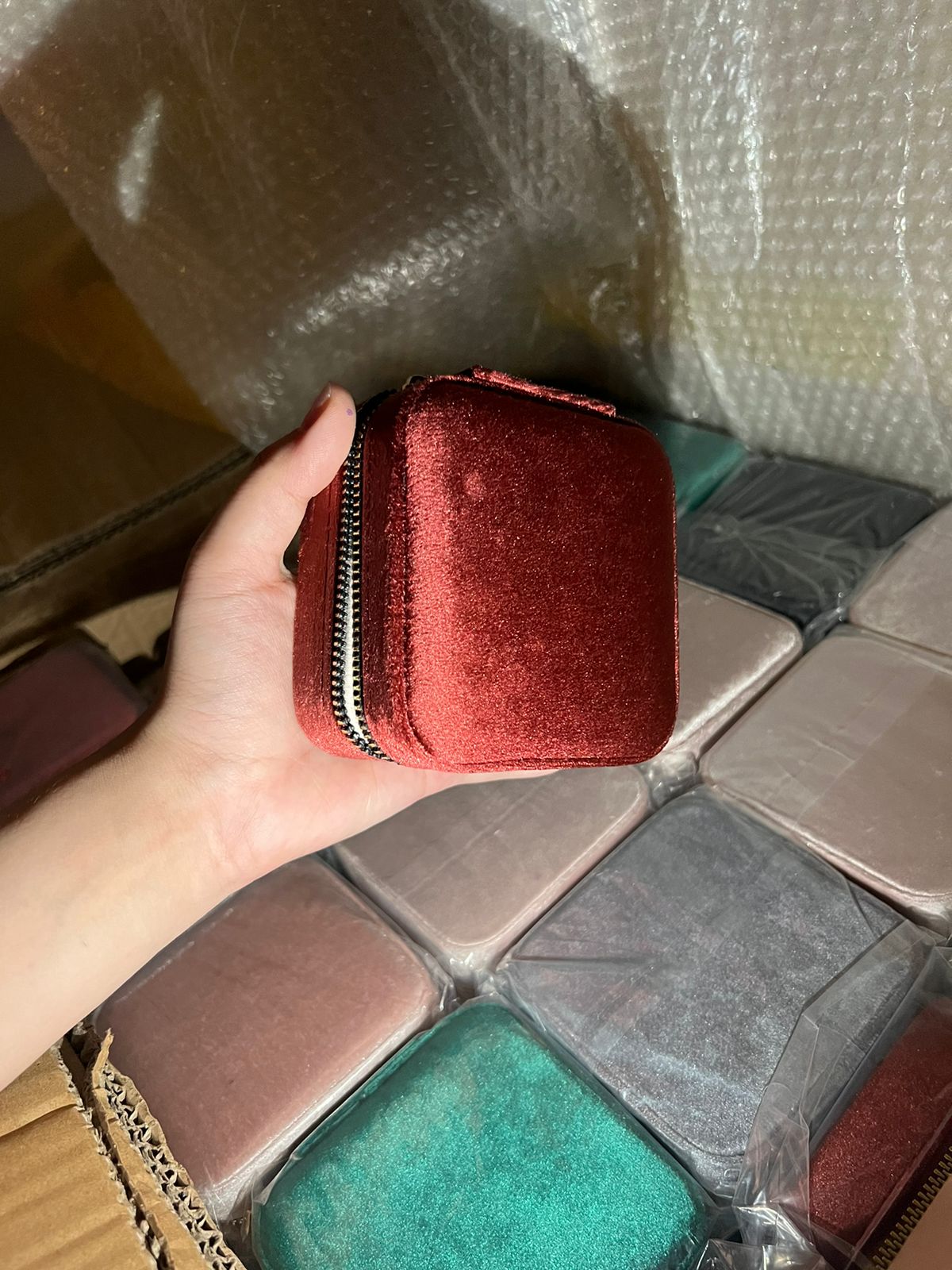 Red square Jewelry velvet organizer