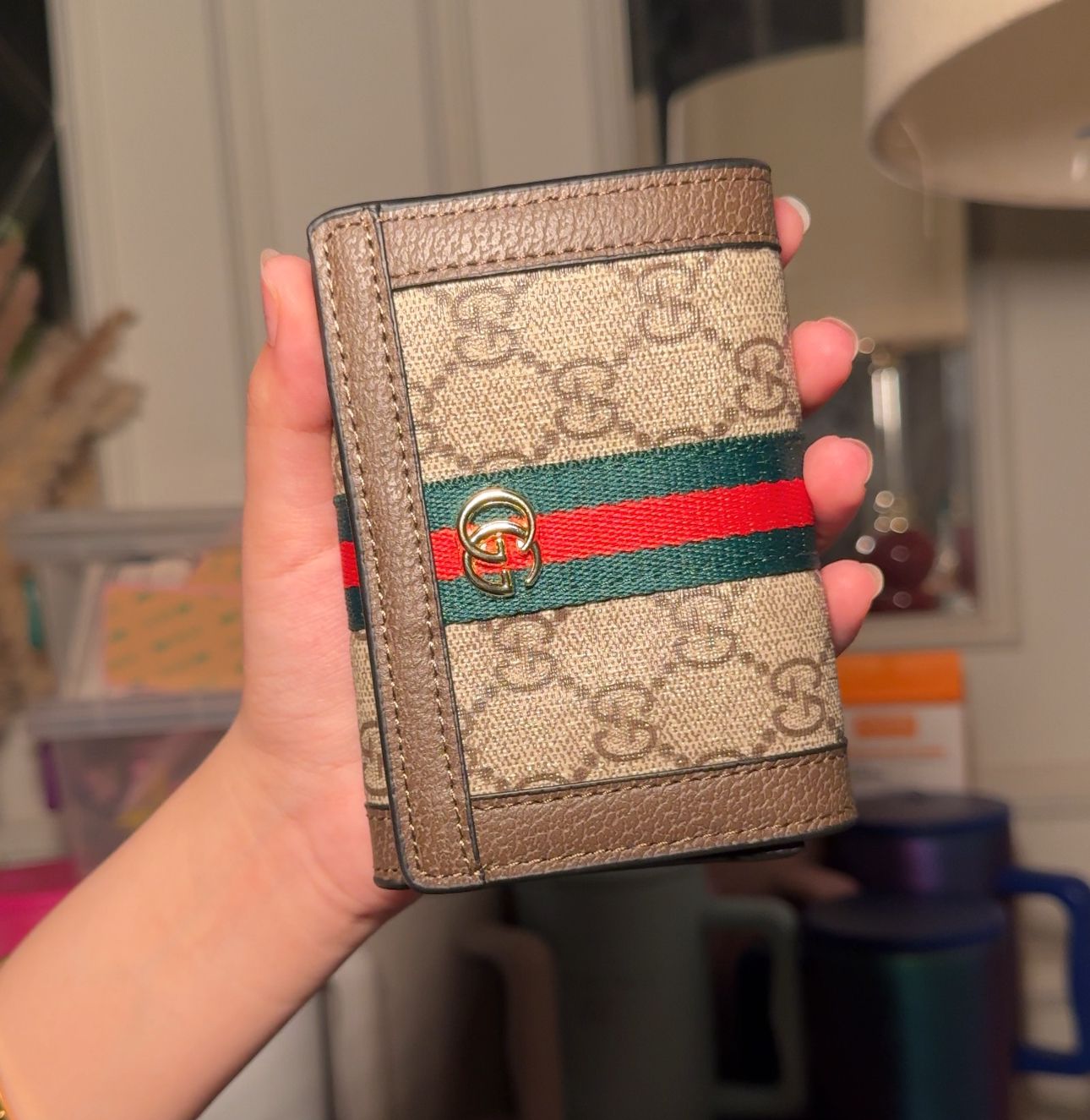 Gucci wallet (in stock)