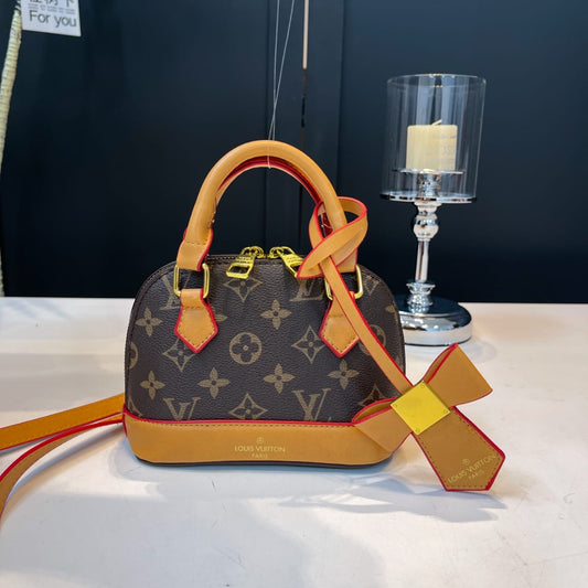Best seller mini LV bag (available for immediate delivery)