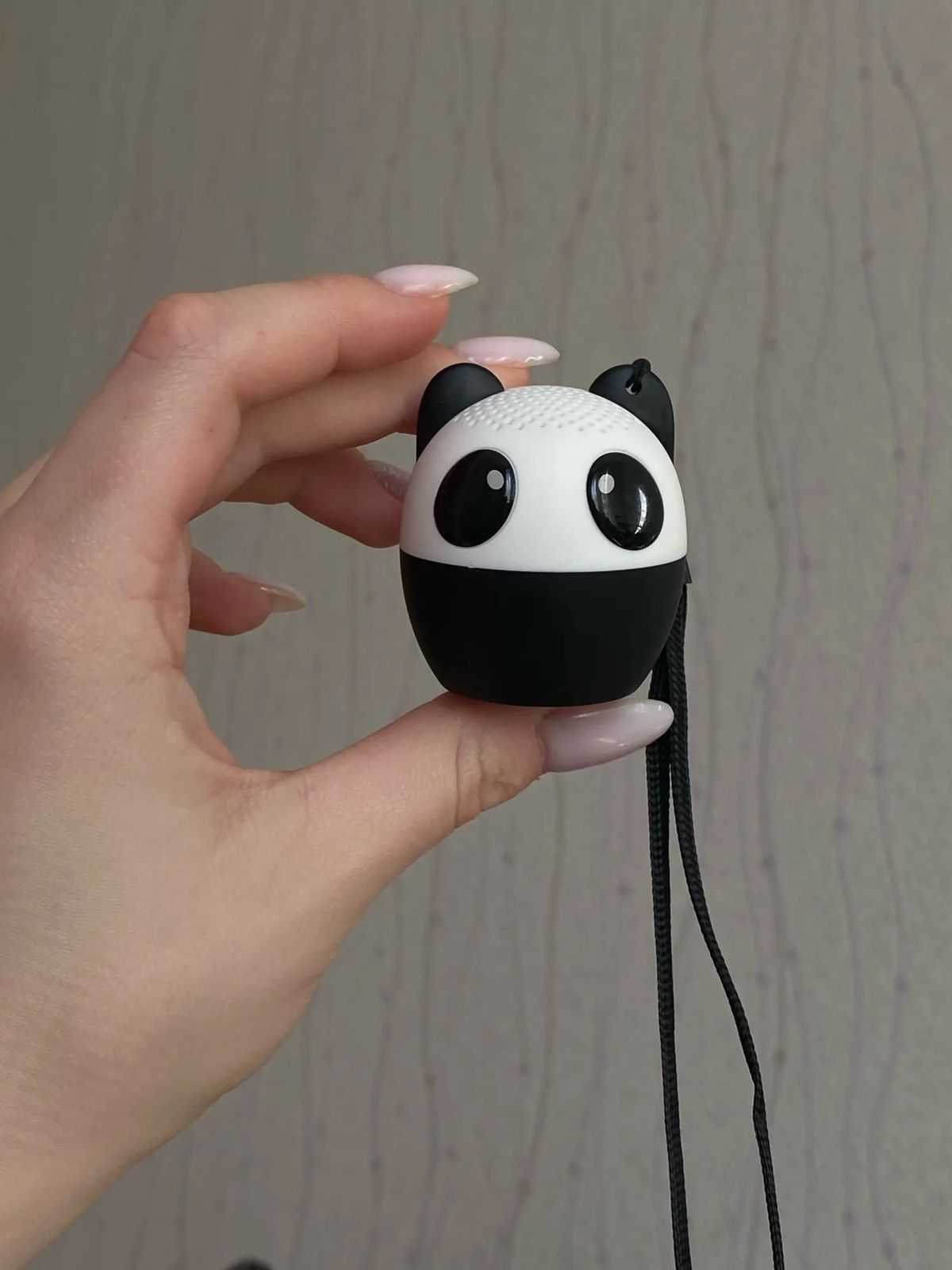 Mini animal design speaker