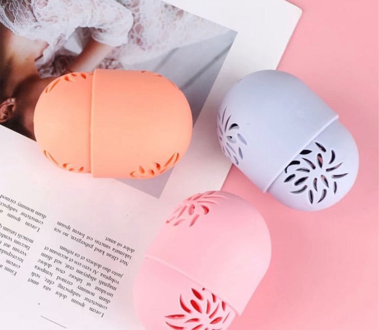 Beauty blender storage silicone egg 🥚 🫙