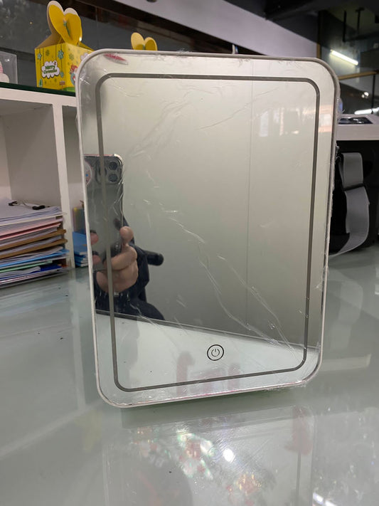 LED mirror portable fridge🧴(15 to 20 days)