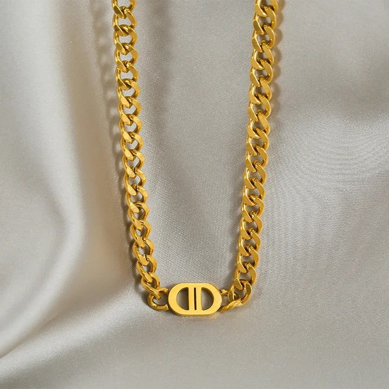 Miorah Gold Necklace