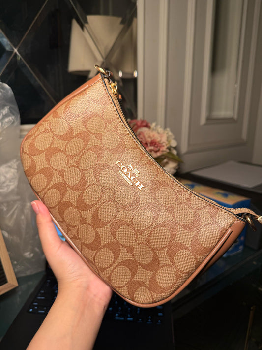 Light brown coach shoulder bag