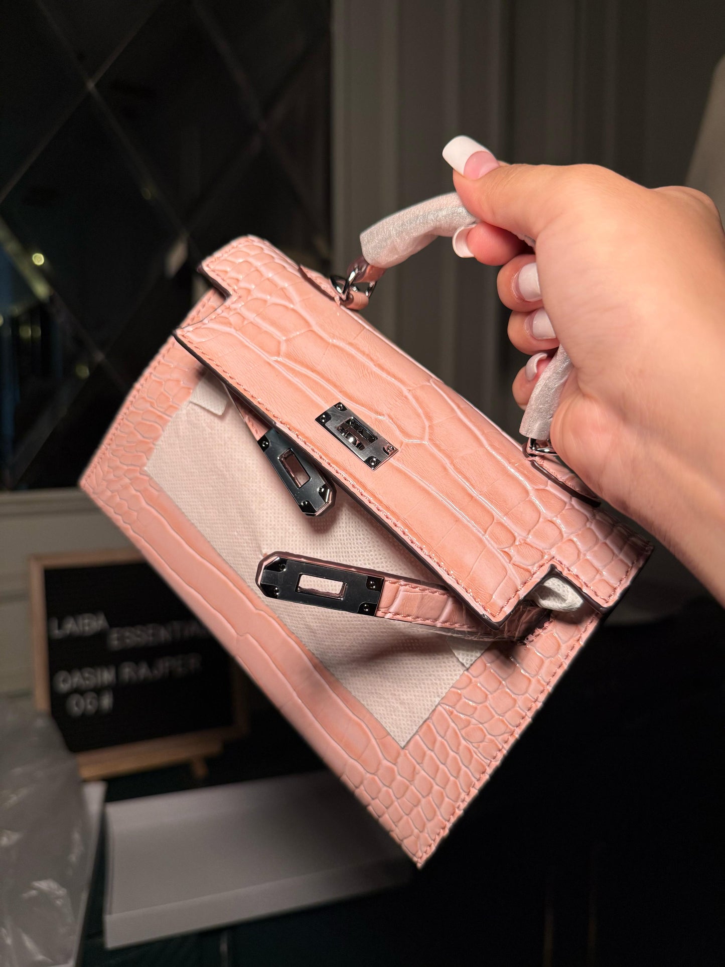 Baby pink Kelly textured sliver hardware bag